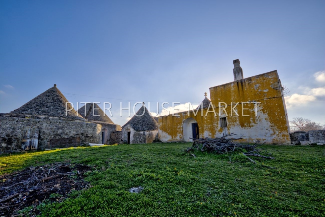 Farmhouse for sale Alberobello Puglia